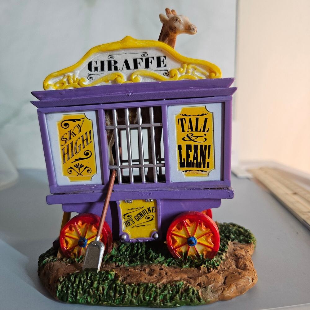 Giraffe Animal Circus Wagon Figurine Statue Novelty Display Decor